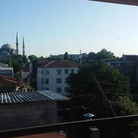 Vefa Aparthotel 3*